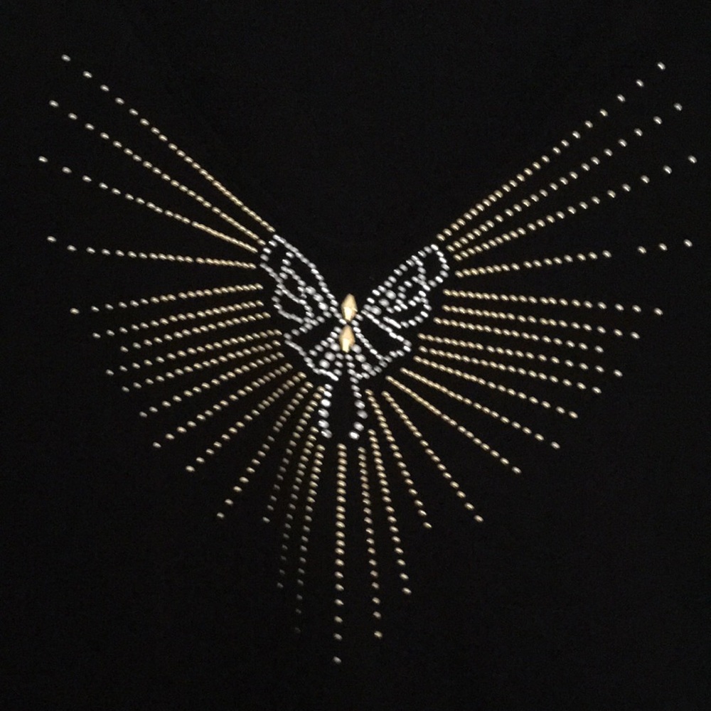 Shirt - Picture 2 of 4